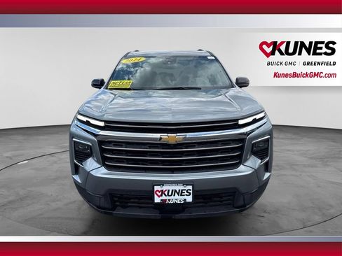 Used 2024 Chevrolet Traverse LT AWD/4WD image 14
