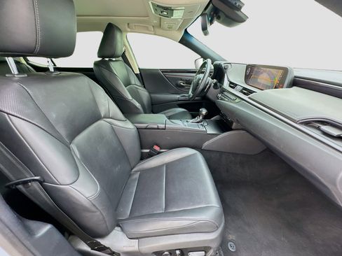 Used 2020 Lexus ES 350 w/ Premium Package FWD image 19