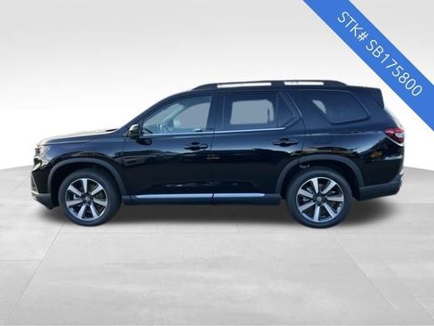 New 2025 Honda Pilot Elite image 4