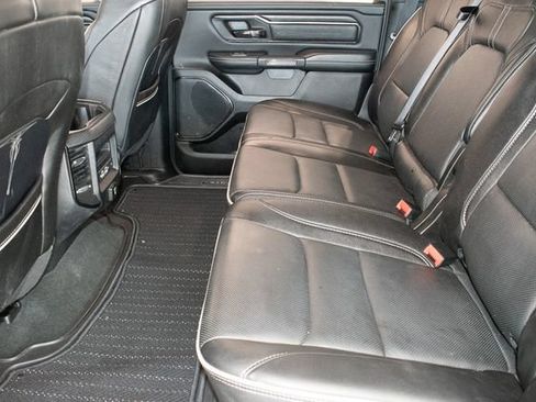 Used 2022 RAM 1500 Limited w/ Body-Colour Bumper Group AWD/4WD image 15