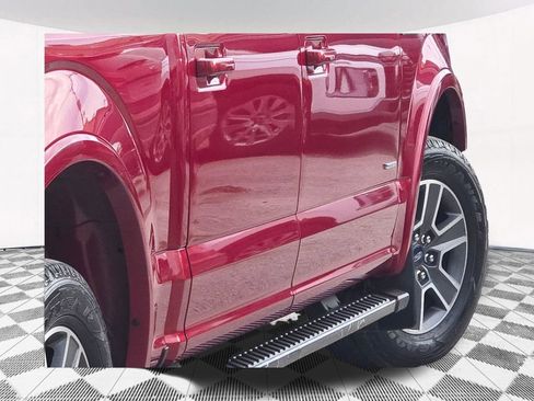 Used 2015 Ford F150 XLT w/ Equipment Group 302A Luxury image 19