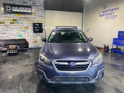 Used 2018 Subaru Outback 2.5i w/ Popular Package #1 AWD/4WD image 3