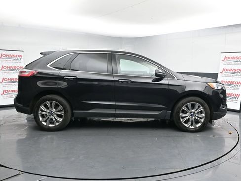 Used 2019 Ford Edge Titanium w/ Cargo Accessory Package image 9