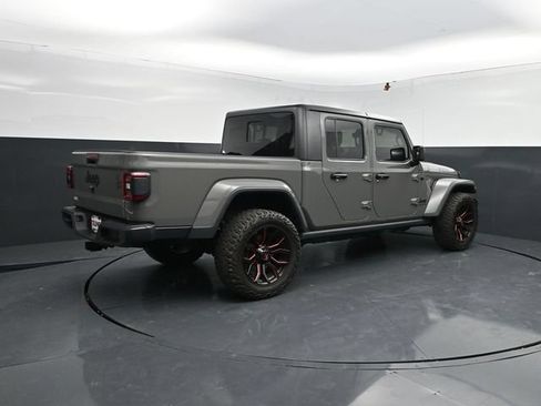 Used 2021 Jeep Gladiator Sport AWD/4WD image 9