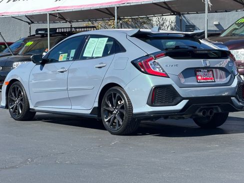 Used 2019 Honda Civic Sport Touring image 7