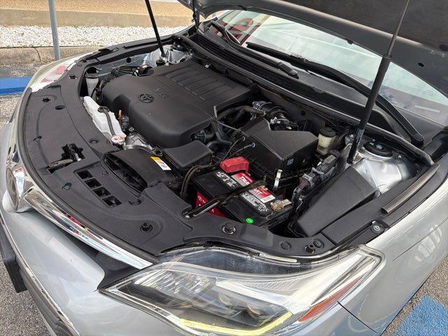 Used 2018 Toyota Avalon Limited FWD image 57