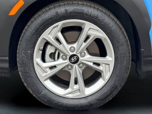 Used 2022 Hyundai Kona SEL image 29