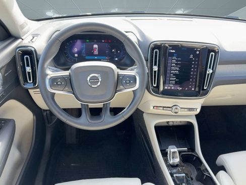 Certified 2023 Volvo XC40 B5 Plus w/ Driver Assist Package image 25