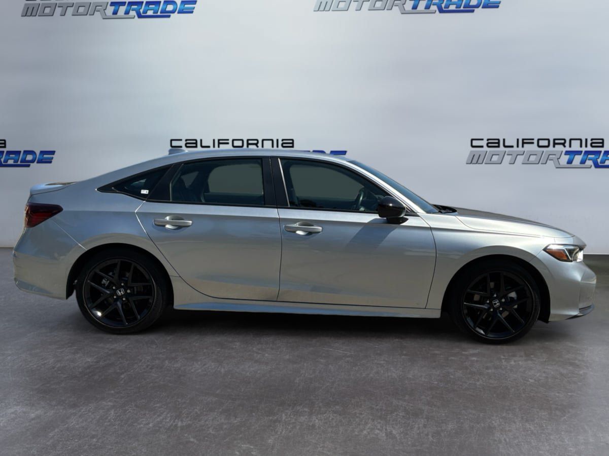 Used 2026 Honda Civic Sport image 4