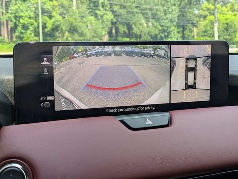 Certified 2025 MAZDA CX-70 Plug-In Hybrid w/ Premium Plus AWD/4WD image 24