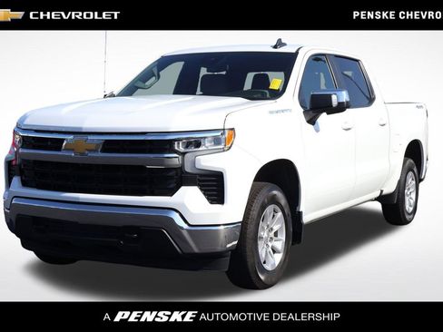 Used 2023 Chevrolet Silverado 1500 LT w/ Safety Package AWD/4WD image 1