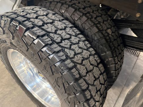 Used 2020 Chevrolet Silverado 3500 High Country w/ Gooseneck/5TH Wheel Package AWD/4WD image 34