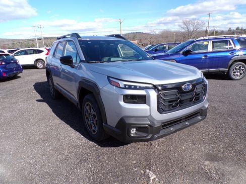 Used 2026 Subaru Outback Premium AWD/4WD image 3