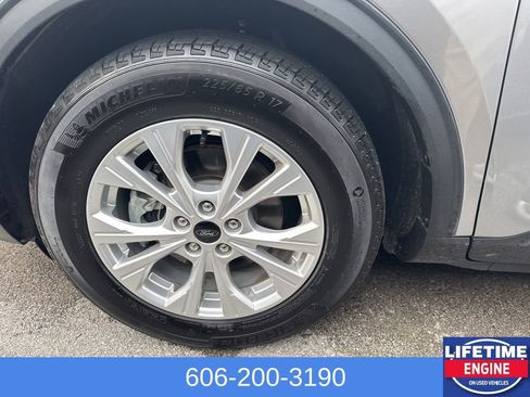 Used 2024 Ford Escape Active w/ Cold Weather Package FWD image 11