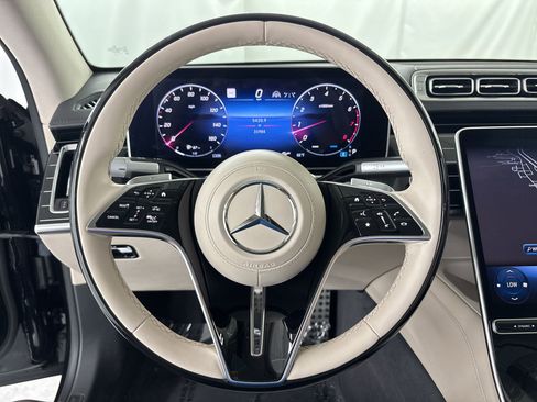 Used 2022 Mercedes-Benz S 580 4MATIC Sedan image 16