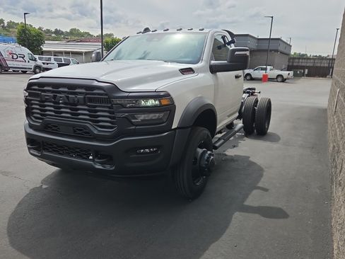 New 2026 RAM 4500 Tradesman AWD/4WD image 2