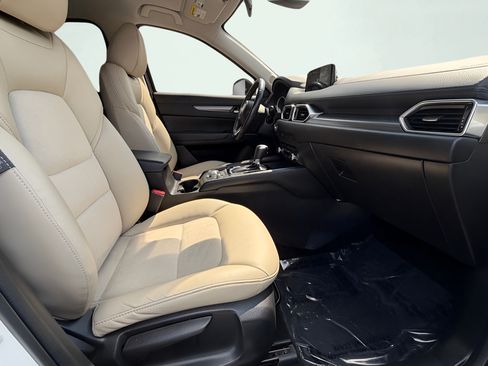 Used 2019 MAZDA CX-5 Touring FWD image 27