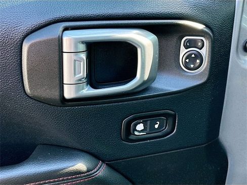 Used 2019 Jeep Wrangler Unlimited Rubicon image 18