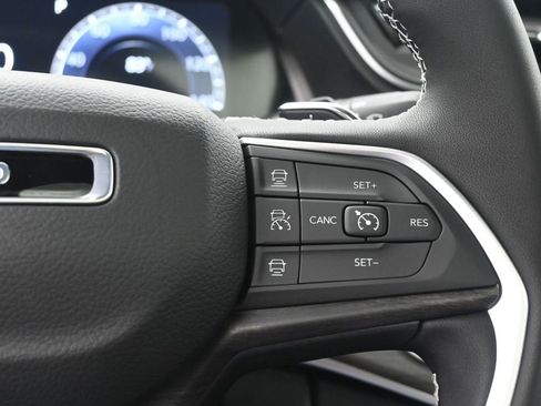 New 2025 Jeep Grand Cherokee L Limited w/ Black Appearance Package image 23