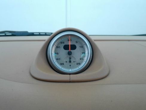 Used 2010 Porsche 911 Turbo image 34