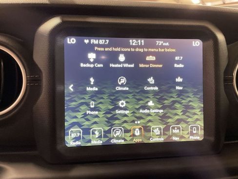 Used 2018 Jeep Wrangler Unlimited Sahara AWD/4WD image 34