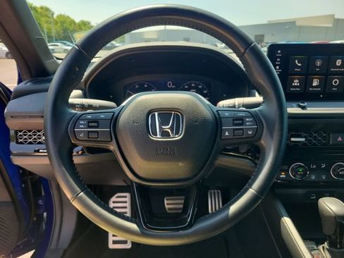 Used 2023 Honda Accord Sport image 32