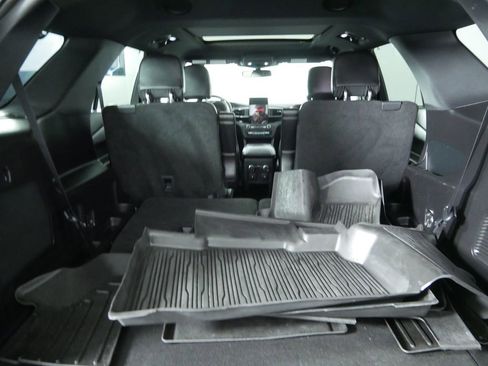 Used 2020 Ford Explorer ST w/ Premium Technology Package AWD/4WD image 17