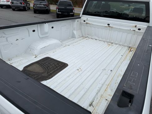 Used 2023 Chevrolet Silverado 2500 W/T image 6