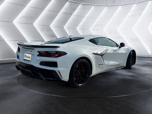 New 2026 Chevrolet Corvette Z06 RWD image 5