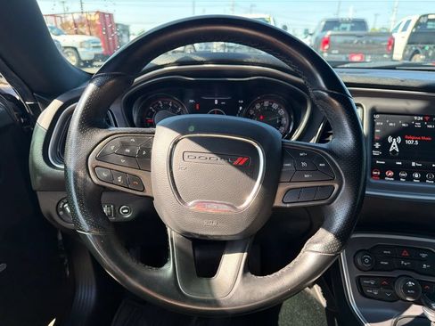 Used 2021 Dodge Challenger SXT w/ Driver Convenience Group RWD image 46