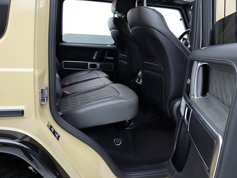 Used 2022 Mercedes-Benz G 550 image 32