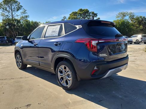 New 2026 Kia Seltos LX AWD/4WD image 6
