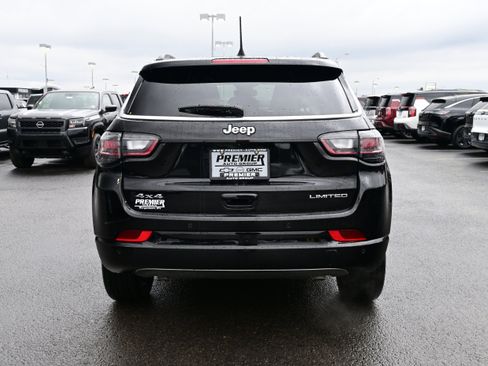 Used 2024 Jeep Compass Limited w/ Elite Group image 7