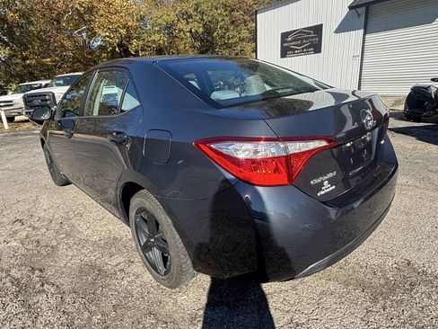 Used 2015 Toyota Corolla LE image 5