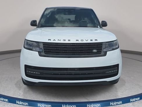 Certified 2025 Land Rover Range Rover SE AWD/4WD image 3