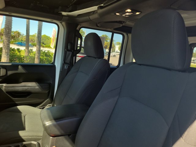 Used 2020 Jeep Wrangler Unlimited Sport S AWD/4WD image 19