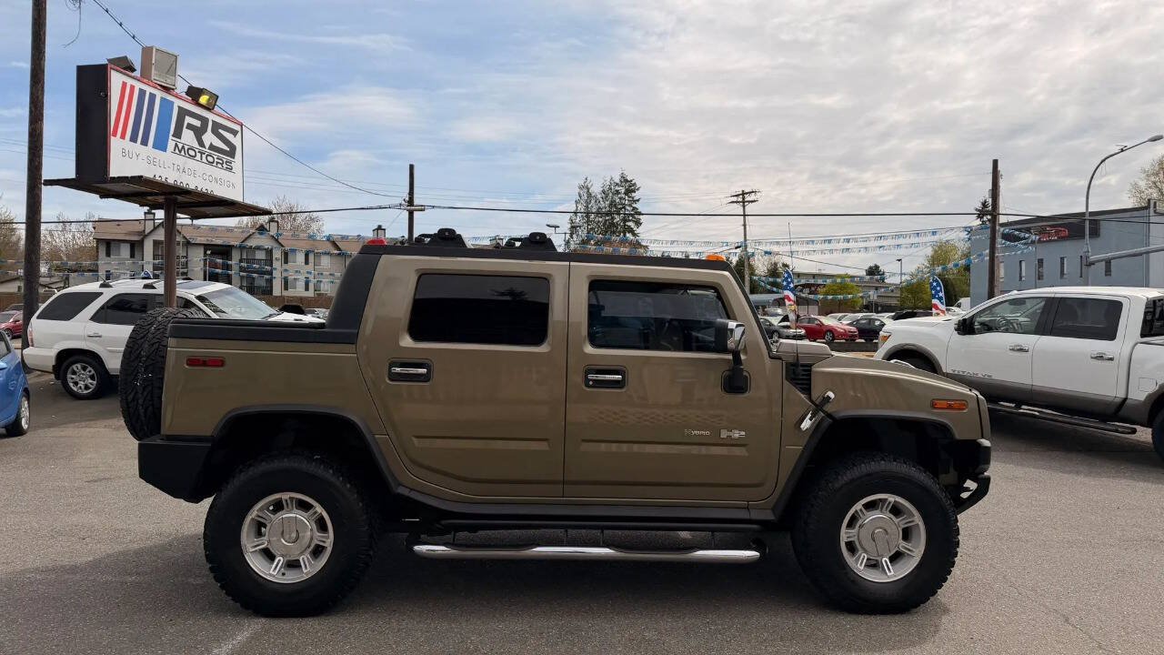 Used 2005 HUMMER H2 SUT w/ Preferred Equipment Group AWD/4WD image 6