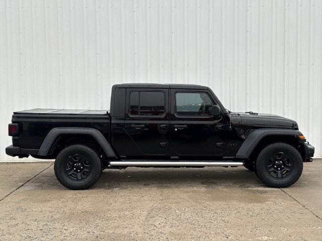 Used 2020 Jeep Gladiator Sport w/ Trailer Tow Package AWD/4WD image 4