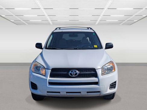 Used 2011 Toyota RAV4 image 8