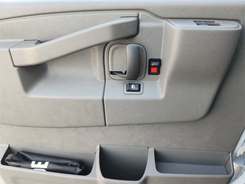 New 2025 Chevrolet Express 3500 w/ Power Convenience Package image 18