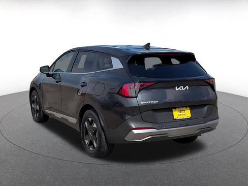 Used 2026 Kia Sportage LX FWD image 9