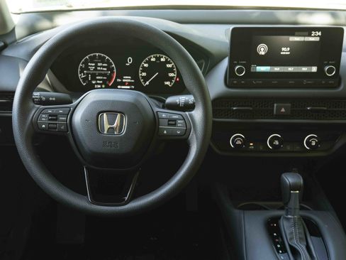 Certified 2025 Honda HR-V LX image 19