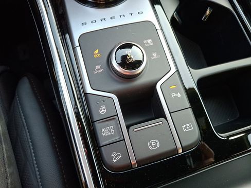 New 2025 Kia Sorento SX Prestige image 24