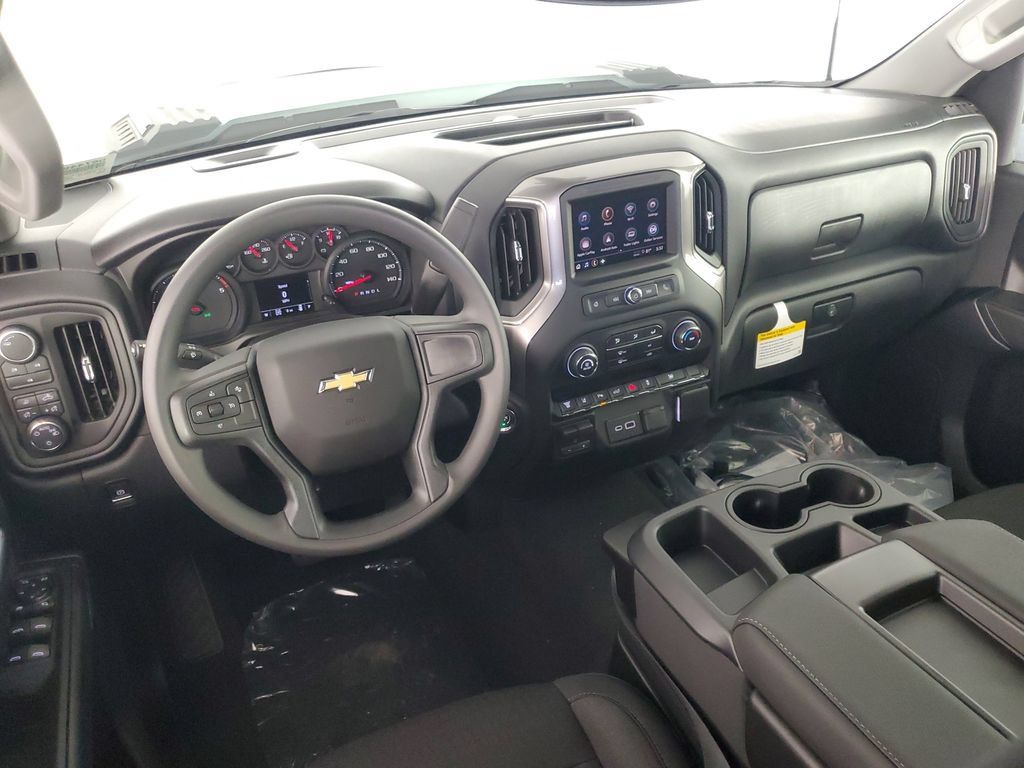 New 2026 Chevrolet Silverado 2500 Custom w/ Custom Value Package AWD/4WD image 17