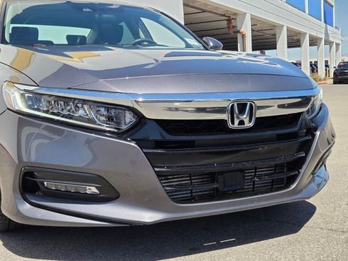 Used 2020 Honda Accord EX image 8