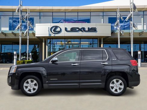 Used 2012 GMC Terrain SLE w/ LPO, Chrome Package image 3