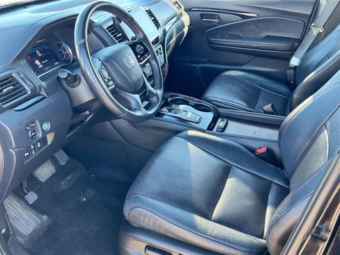 Used 2020 Honda Pilot Black Edition image 10