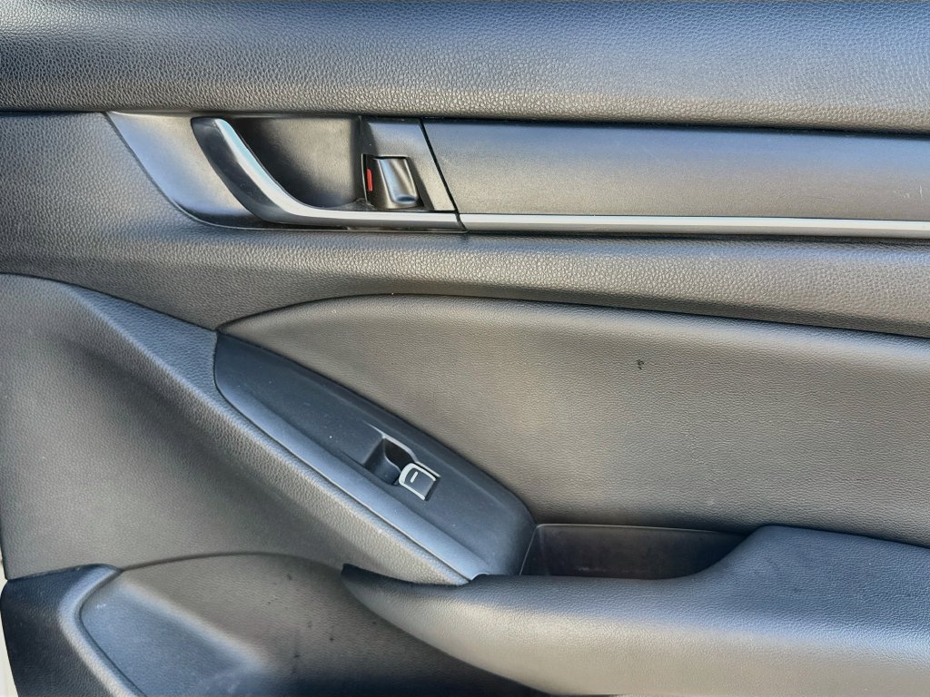 Used 2021 Honda Accord Sport image 35