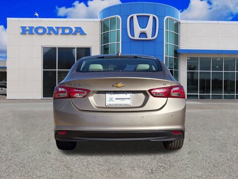 Used 2024 Chevrolet Malibu LT FWD image 4