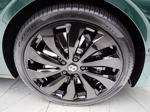 Certified 2022 Bentley Flying Spur V8 AWD/4WD image 44